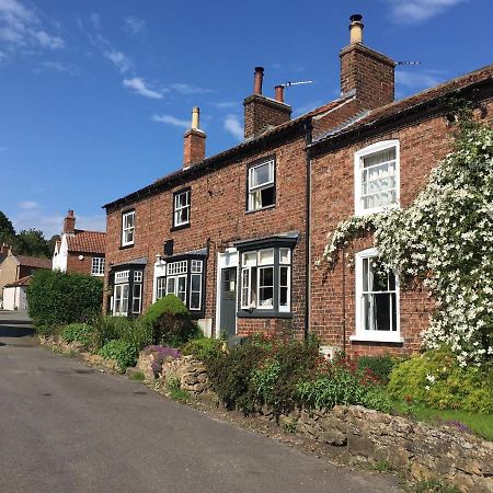 Cosy Lincs Wolds Cottage In Picturesque Tealby Exterior photo