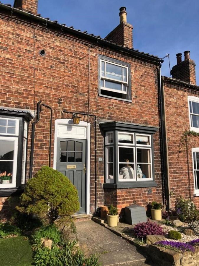 Cosy Lincs Wolds Cottage In Picturesque Tealby Exterior photo